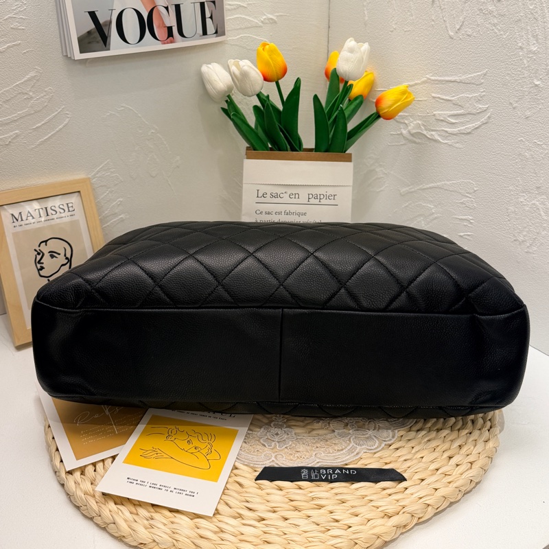 Chanel Caviar Leather Tote-2