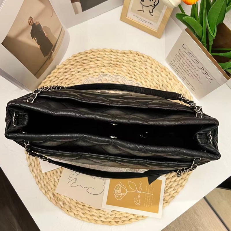 Chanel Caviar Leather Tote-13