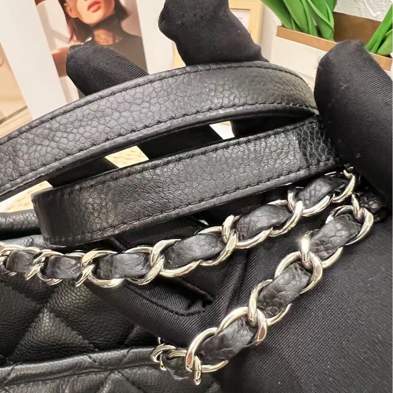 Chanel Caviar Leather Tote-24