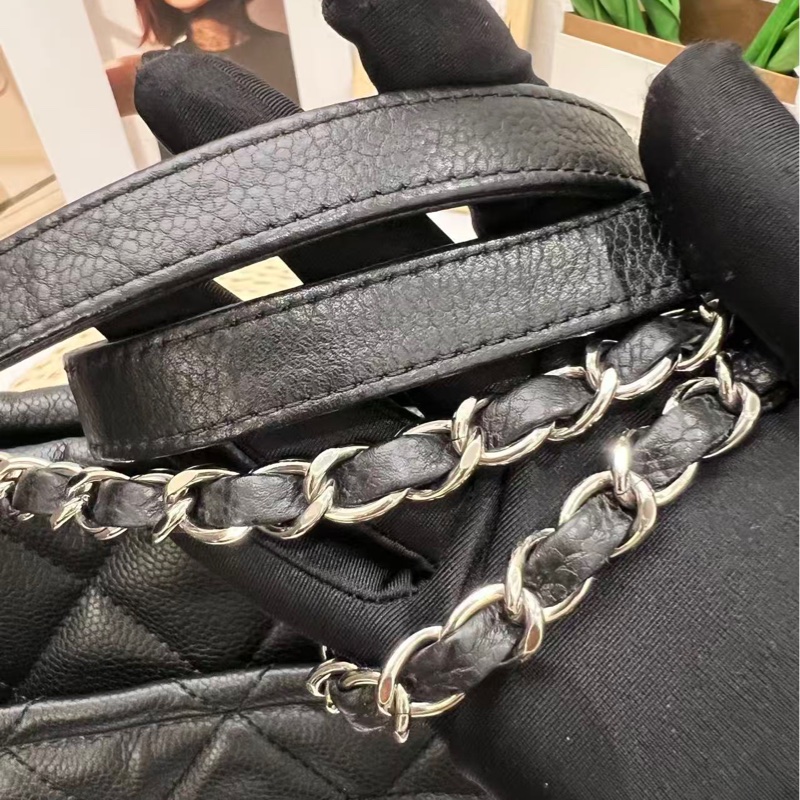 Chanel Caviar Leather Tote-25