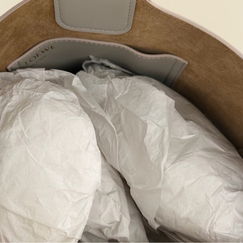 Loewe pebble medium 灰藍-8