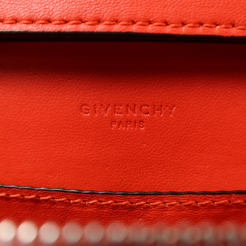 GIVENCHY 牛皮皮革Chain Shoulder鏈帶肩背袋-6