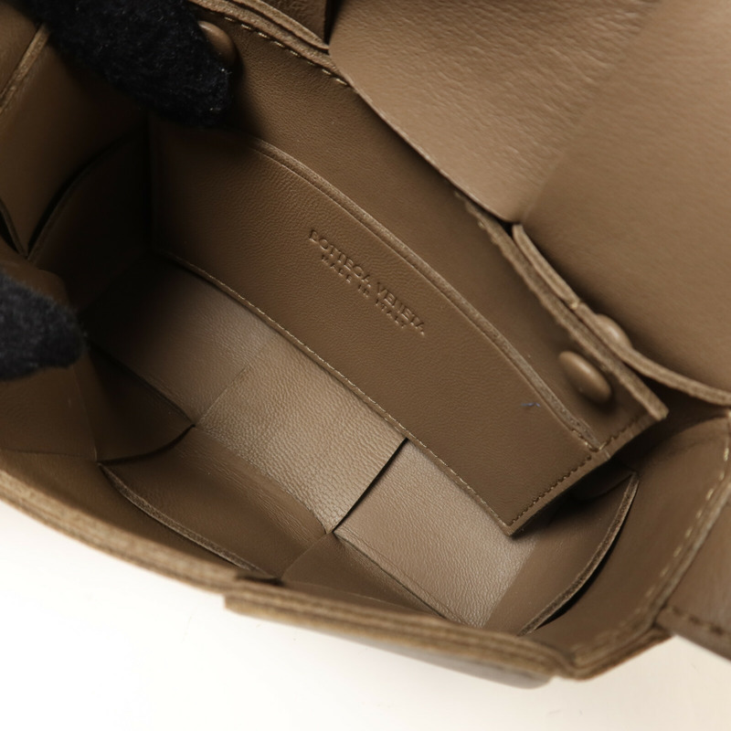 BOTTEGA VENETA 羊皮皮革Candy Cassette肩背袋-5