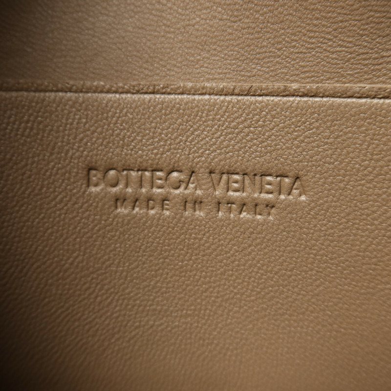 BOTTEGA VENETA 羊皮皮革Candy Cassette肩背袋-6