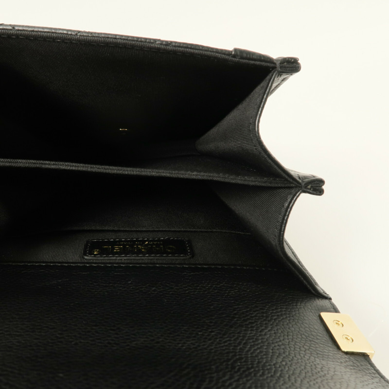 CHANEL 牛皮皮革Boy North South鏈帶手挽肩背兩用袋-4