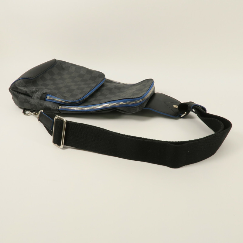 LOUIS VUITTON Damier Graphite Avenue Sling Bag肩背袋-7