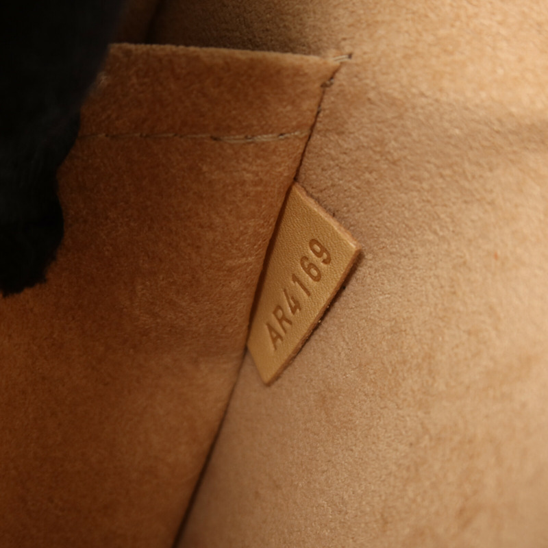 LOUIS VUITTON Epi Twist MM手挽肩背兩用袋-6