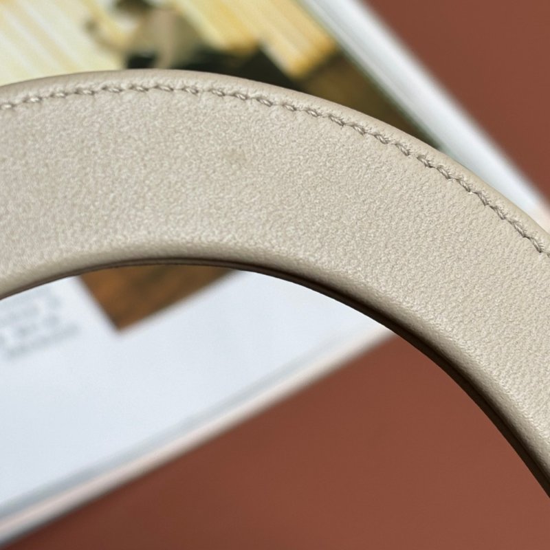 ::Christian Dior:: Lady Dior 淺駝米色 Cannage 5x5籐格紋羊皮黛妃包 手提包 斜背包-40