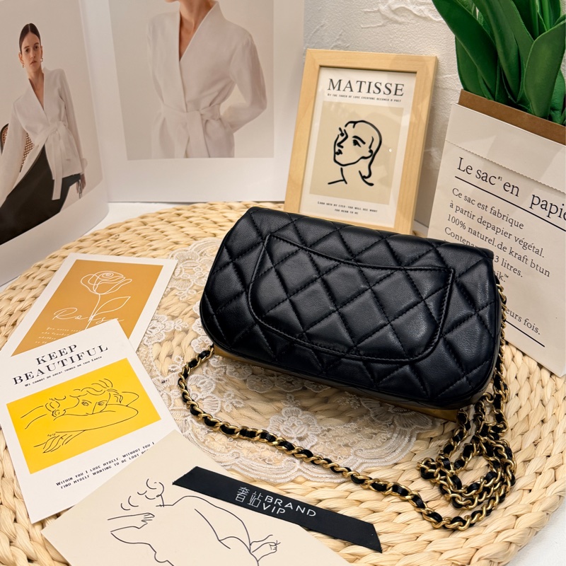 Chanel Mini Flap Bag (小牛皮 芯片22年）-2