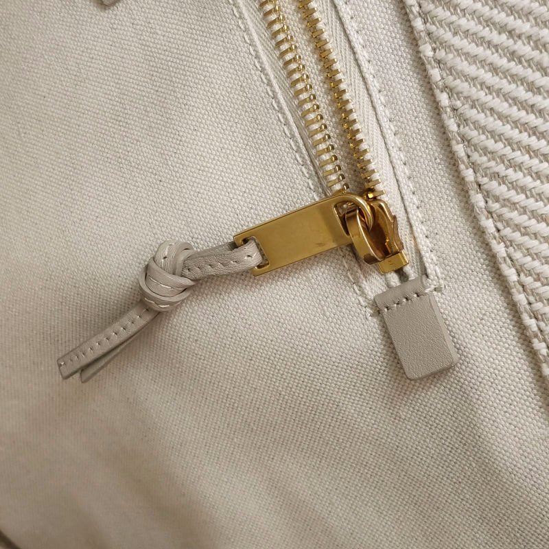 Saint Laurent Rive Gauche小號牛皮帆布字母Logo單肩包-10