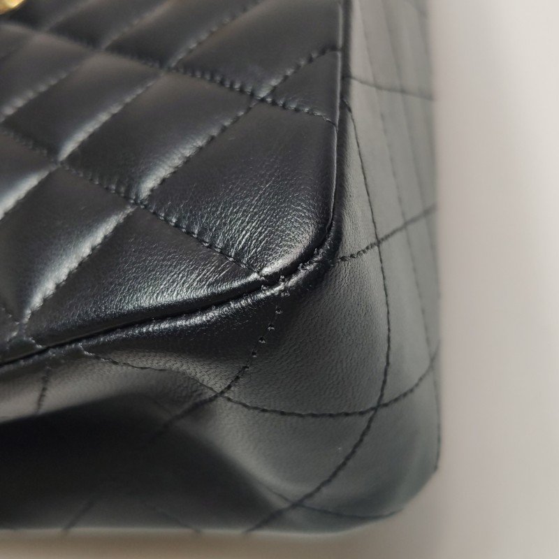 Chanel Classic Flap 經典款小號羊皮菱格絎縫雙C扣皮穿鏈單肩包-18