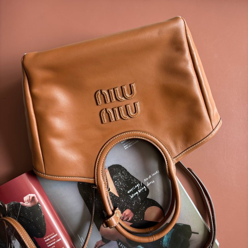 小號 ::Miu Miu:: IVY 干邑色 焦糖棕皮革手袋 手提斜背兩用包-0