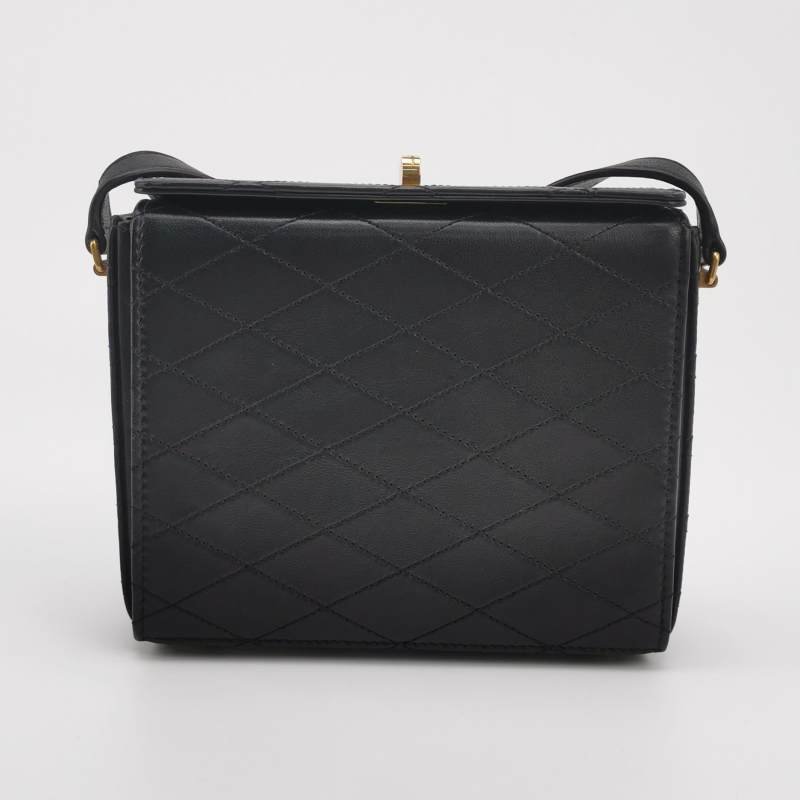 Saint Laurent 羊皮純色字母Logo斜背包-4