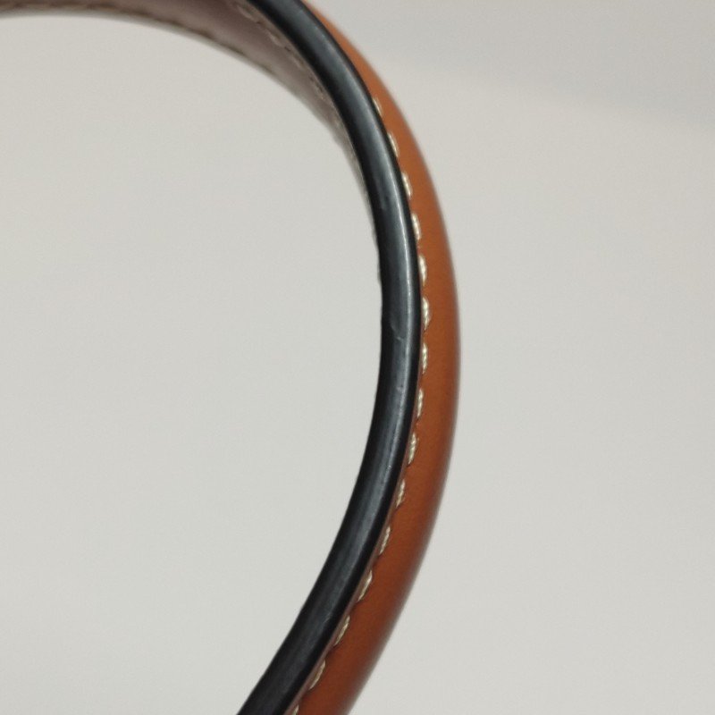 Celine Cuir Triomphe牛皮純色凱旋門Logo手提包-12