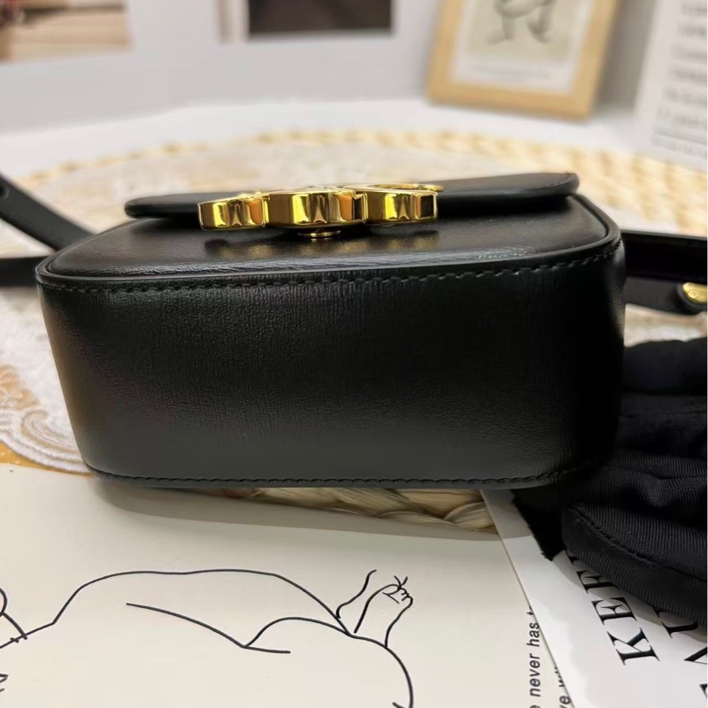 Celine Triomphe mini 牛皮手袋(閒置未使用）-8