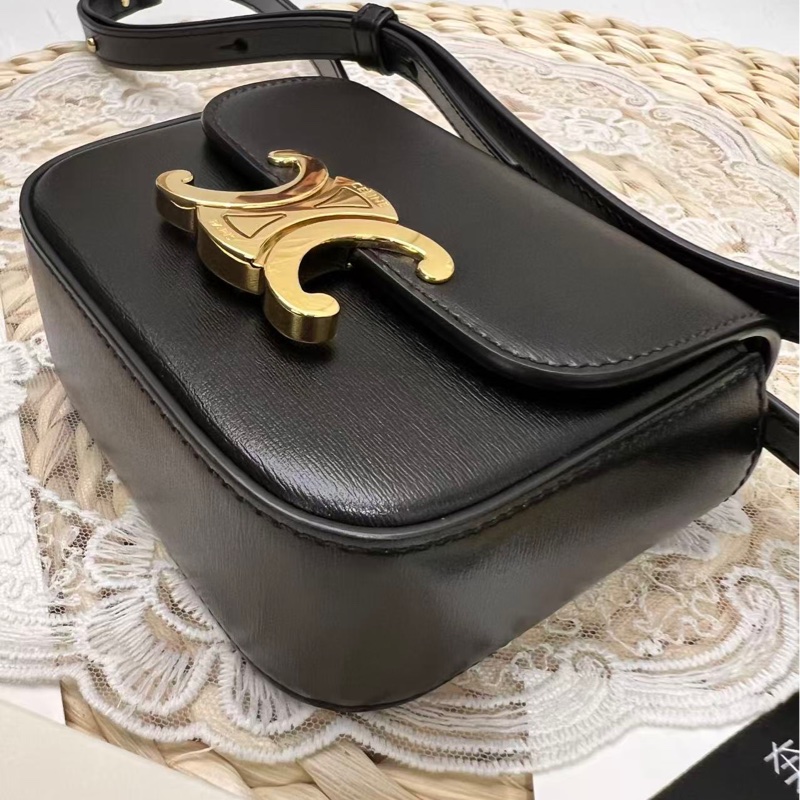 Celine Triomphe mini 牛皮手袋(閒置未使用）-10