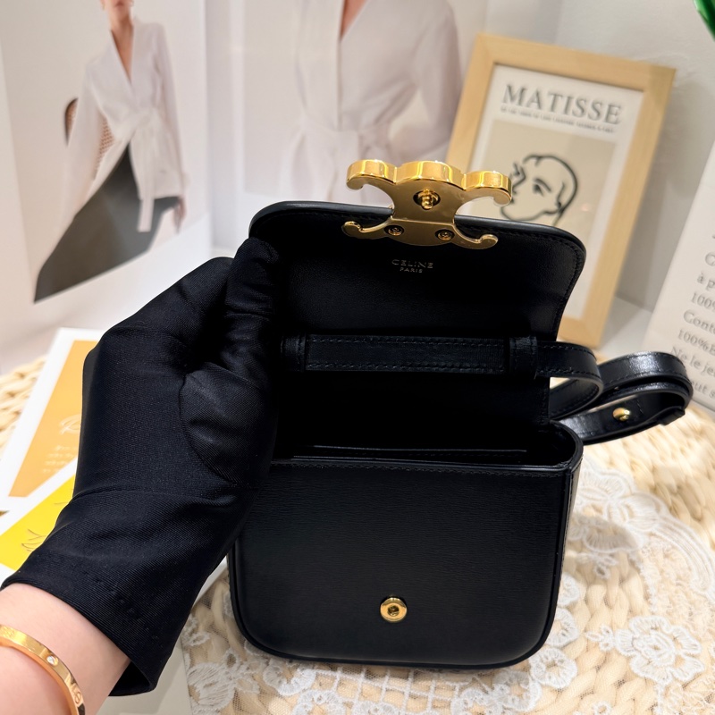 Celine Triomphe mini 牛皮手袋(閒置未使用）-19