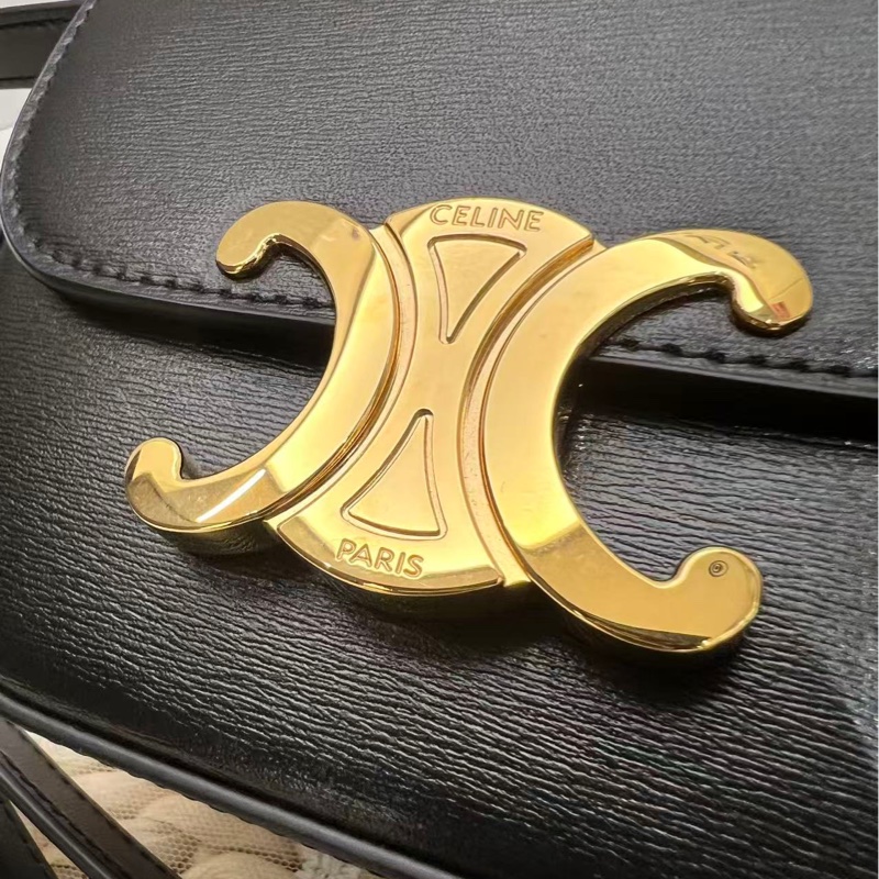 Celine Triomphe mini 牛皮手袋(閒置未使用）-23