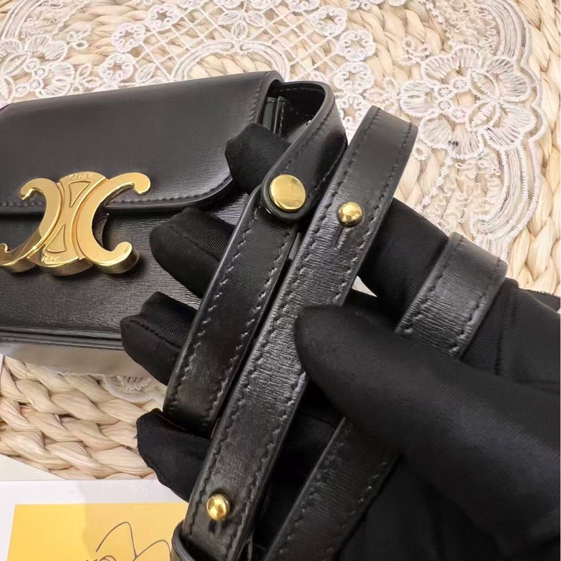 Celine Triomphe mini 牛皮手袋(閒置未使用）-25