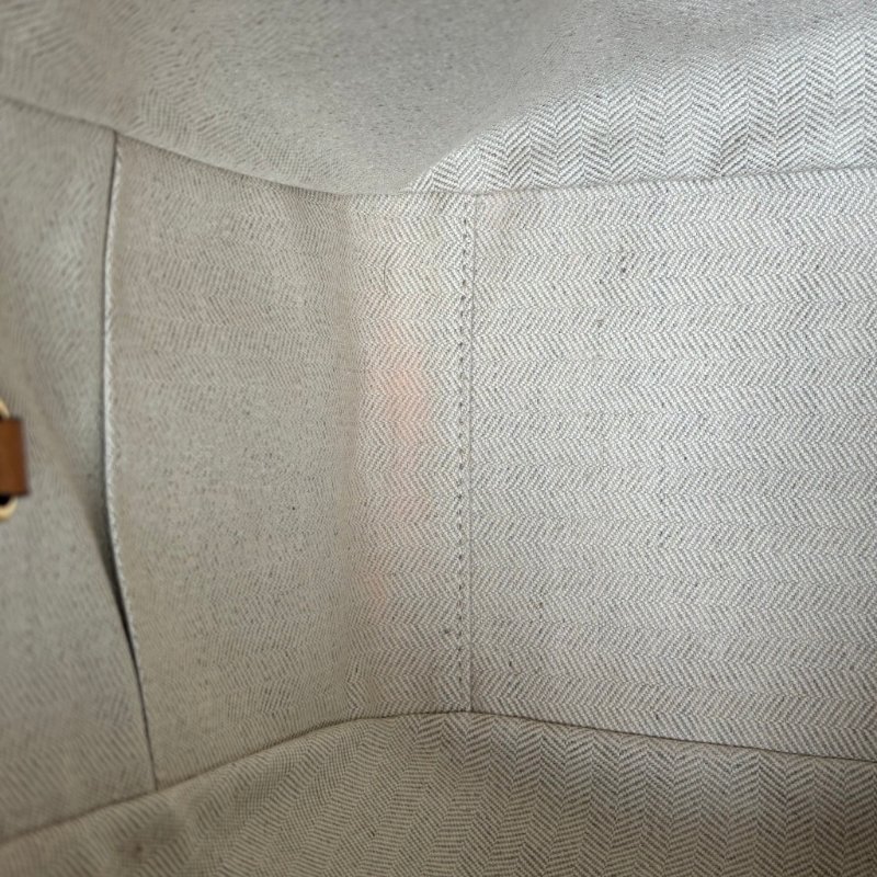 ::LOEWE:: 羅威 Hammock 多揹法小牛皮吊床包(小號/焦糖棕色)-27