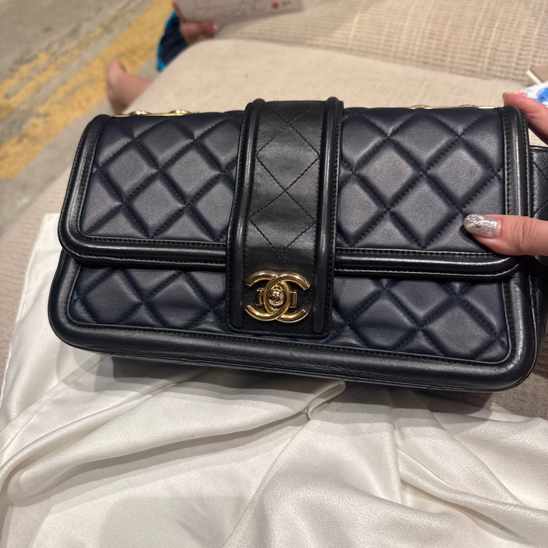 Chanel 肩背/斜背包 黛妃包 CF class flat 25公分 羊皮-8