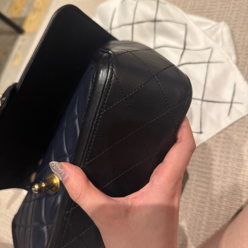 Chanel 肩背/斜背包 黛妃包 CF class flat 25公分 羊皮-15