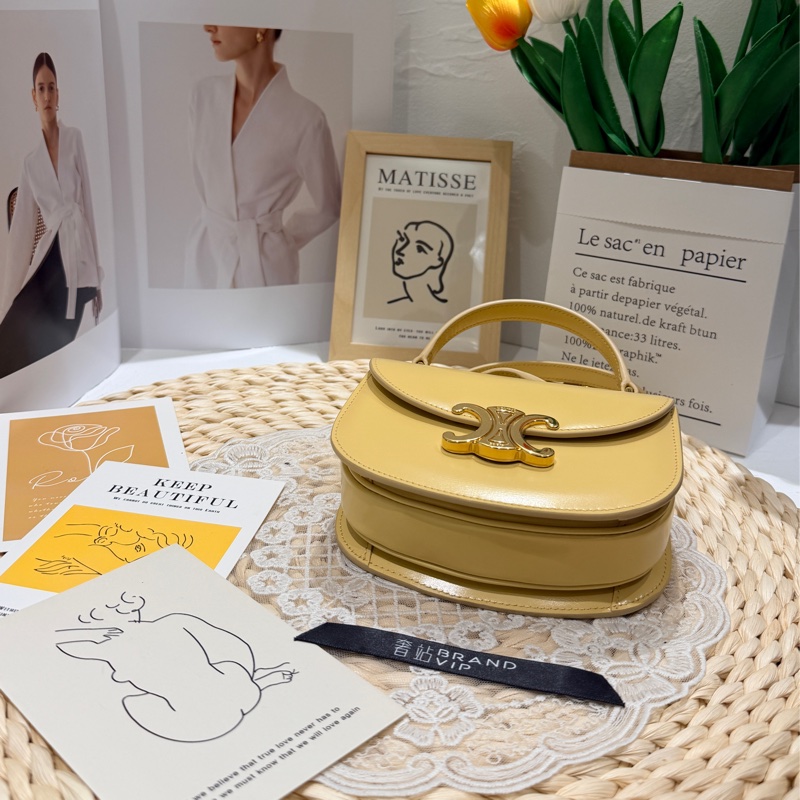 Celine Mini Besace Clea（閒置未使用）-2