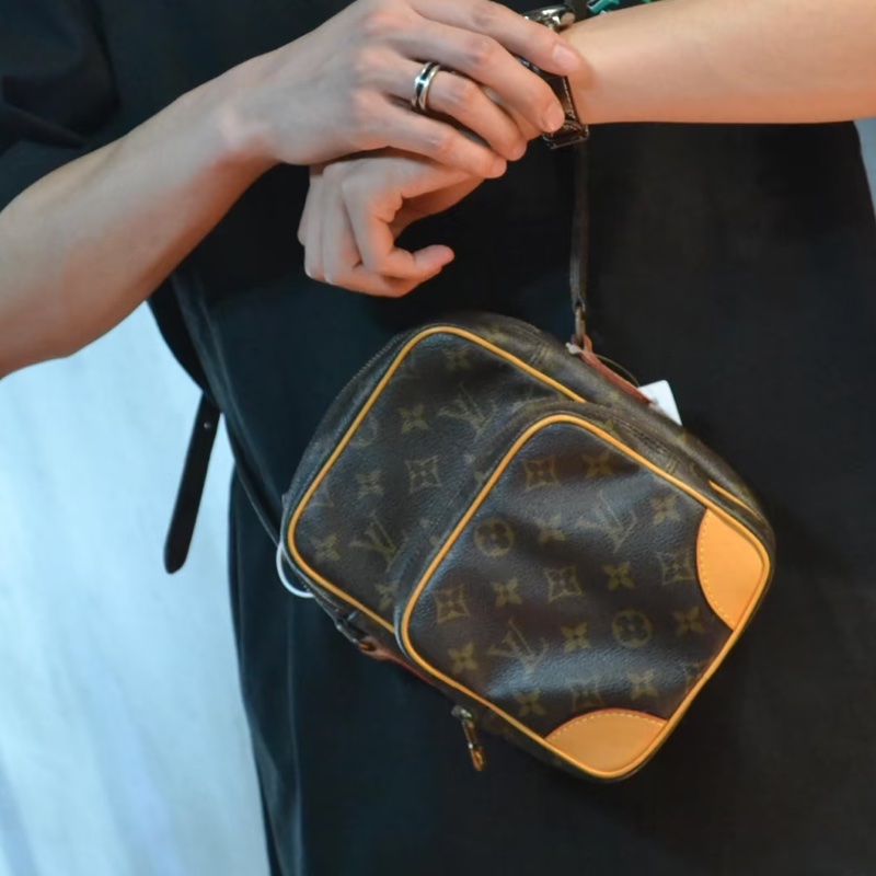 Louis Vuitton路易威登經典老花雙層相機包🚘Amazone-27