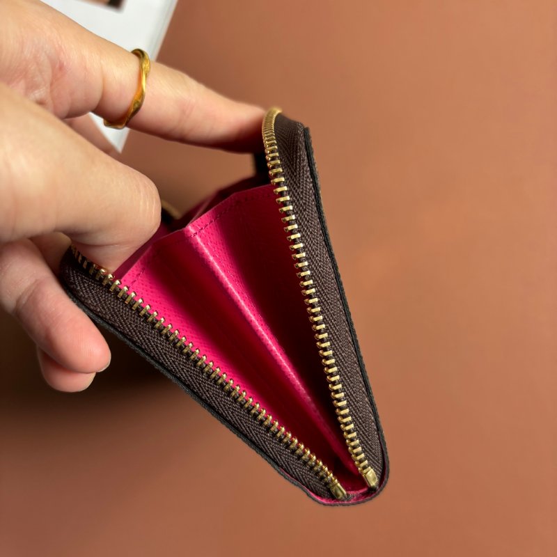 限量款 ::LOUIS VUITTON:: LV 愛心鎖圖樣燙金ㄇ拉零錢包 Monogram Love Lock Zippy Coin Purse-8