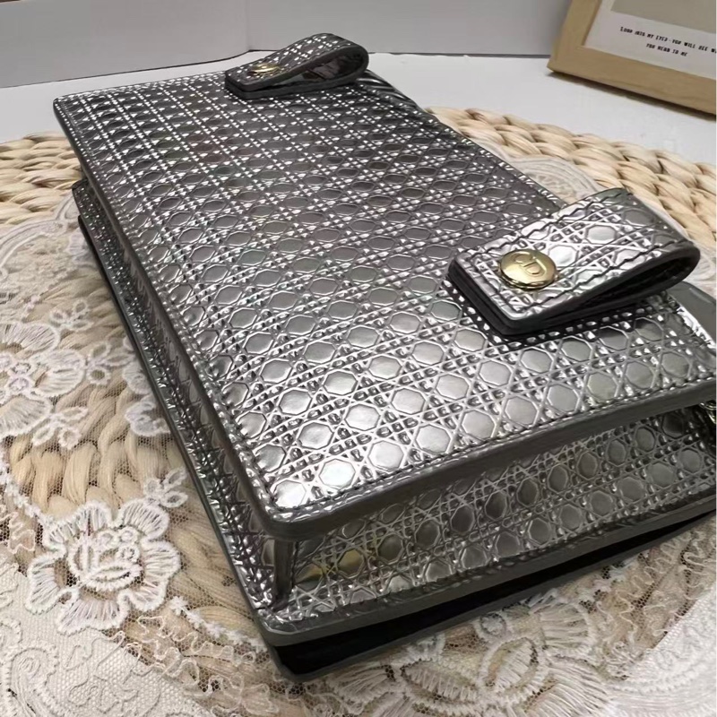 Christian Dior 30 Montaigne 2 合 1 兩用包（閒置未使用）-13