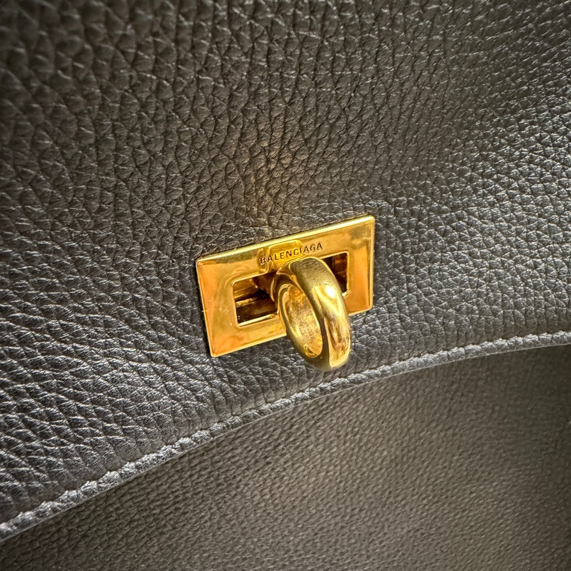 Balenciaga 黑金大號Rodeo 手提肩背包-15