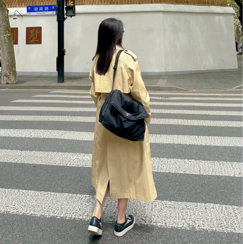 降價！prada郵差包 大號 中性男女接可揹 Jenny經紀人同款-13