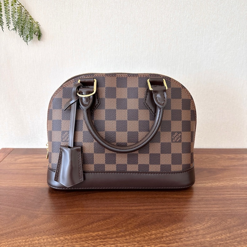 99.9新LV 路易威登 Alma BB 棋盤格貝殼包 芯片編碼共存 尺寸 23.5*11.5*17.5cm。-1