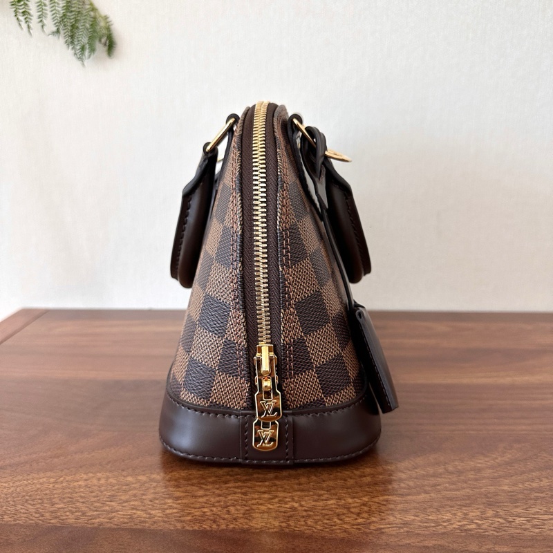 99.9新LV 路易威登 Alma BB 棋盤格貝殼包 芯片編碼共存 尺寸 23.5*11.5*17.5cm。-4