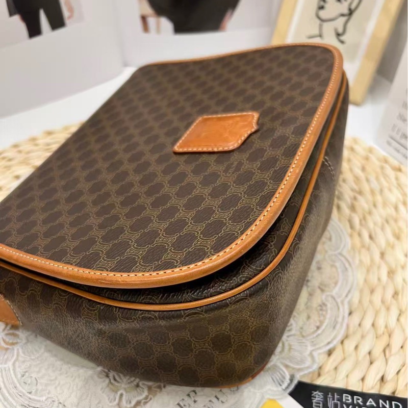 Celine Macadam Shoulder Bag（絕版）-9