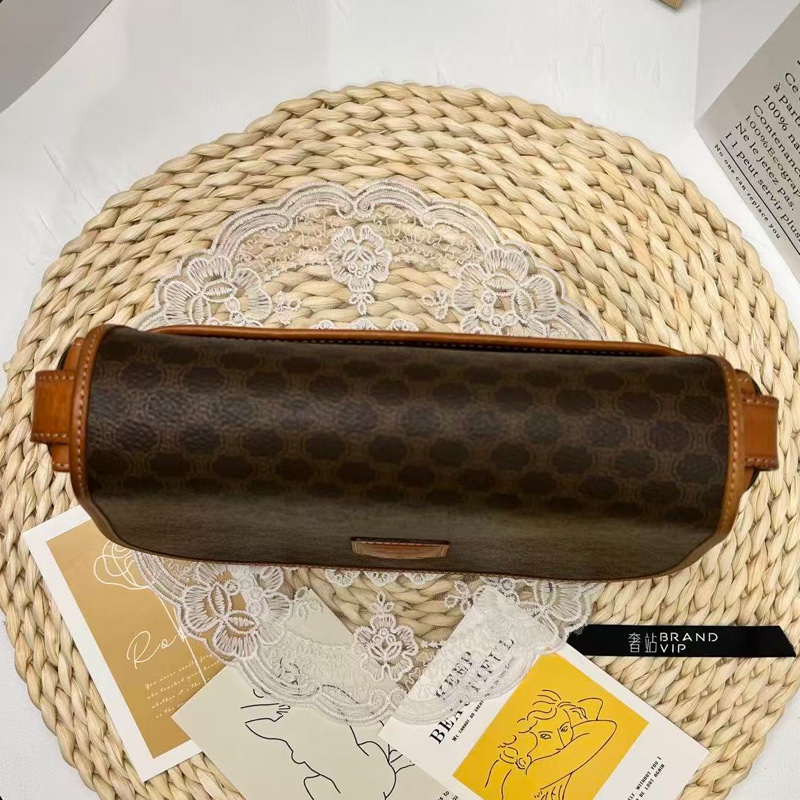 Celine Macadam Shoulder Bag（絕版）-14