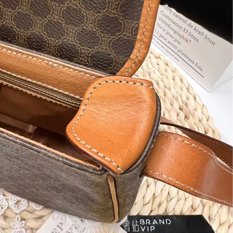 Celine Macadam Shoulder Bag（絕版）-17