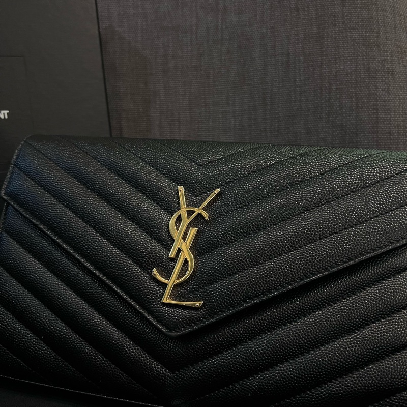 📢二手近新 經典搶手的銷量冠軍❤️YSL Saint Laurent Woc 黑金魚子醬大款 正品-1