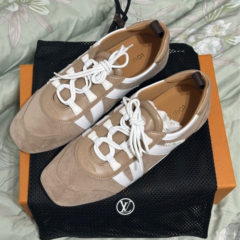 LV Louis Vuitton sneakerina 運動鞋/休閒鞋