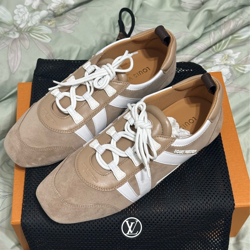 LV Louis Vuitton sneakerina 運動鞋/休閒鞋-1