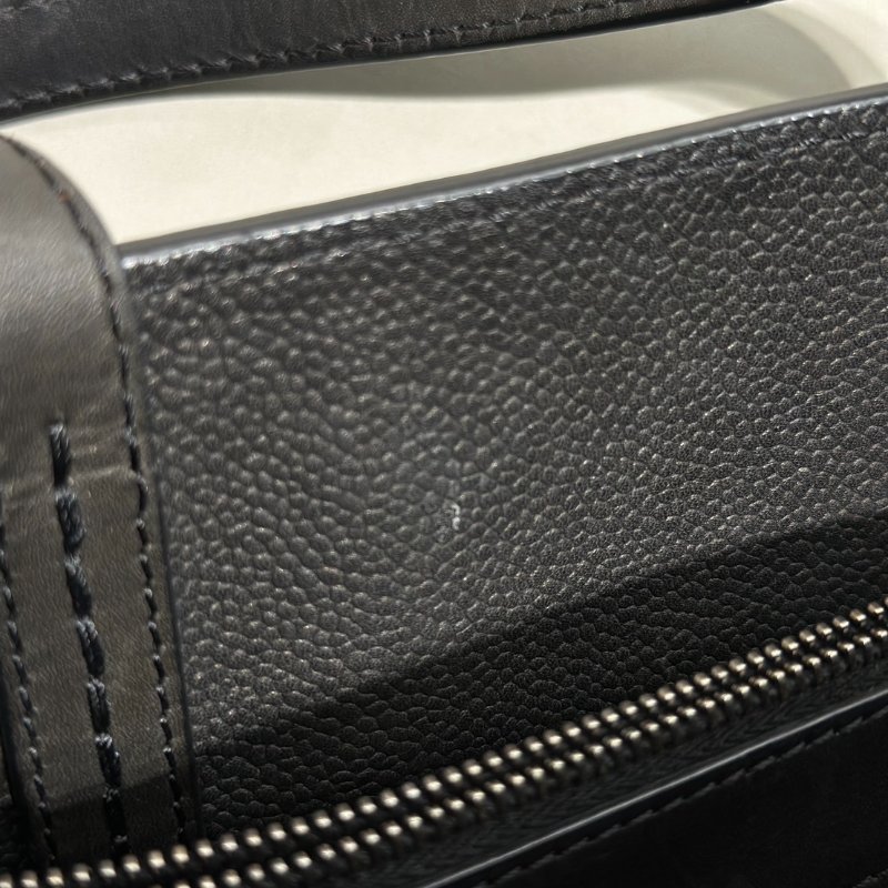 CHANEL 皮釦雙C單肩托特包 - 黑銀18開-10