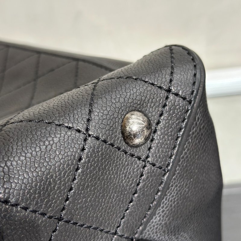 CHANEL 皮釦雙C單肩托特包 - 黑銀18開-14