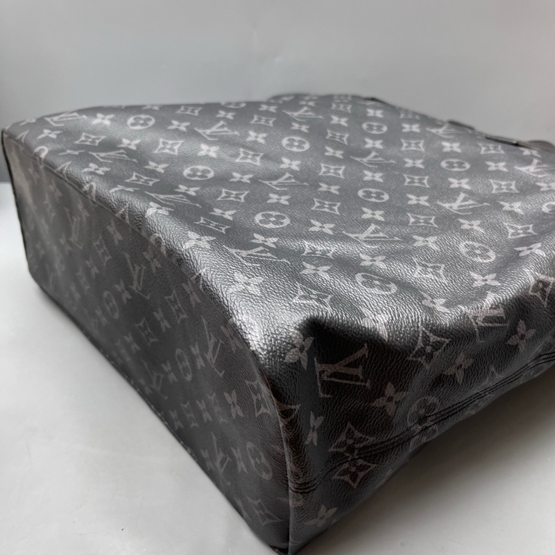 LV 98新 黑花Cabas抽繩托特包-4