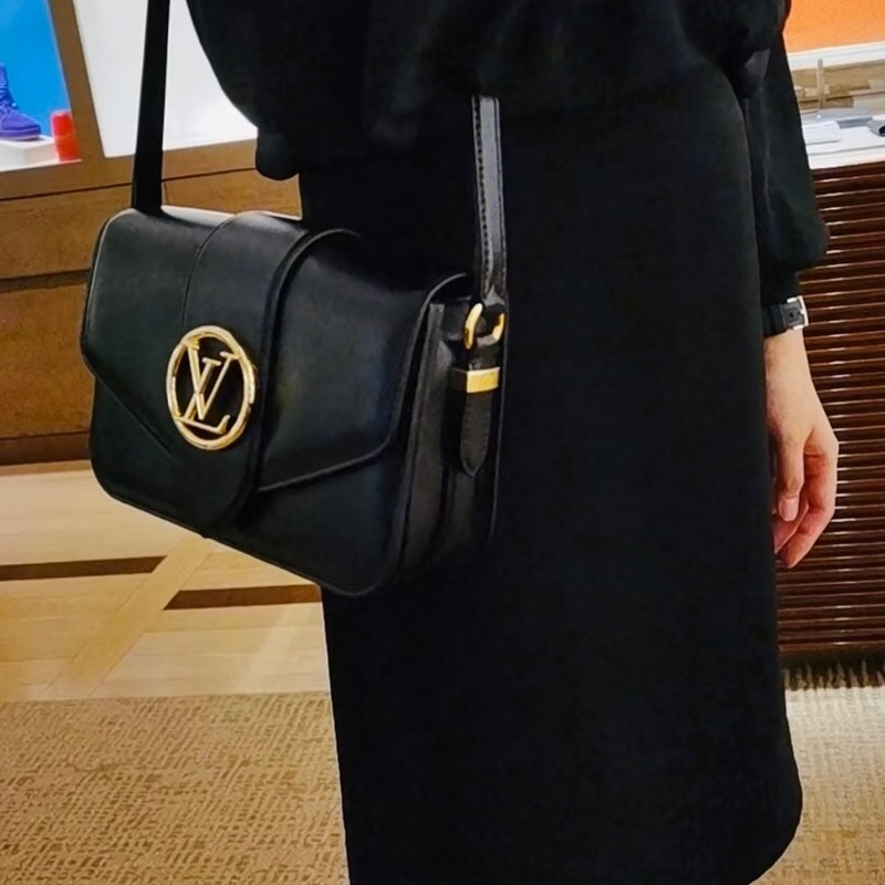 Louis Vuitton路易威登PONT9郵差包黑色20年B0096-5