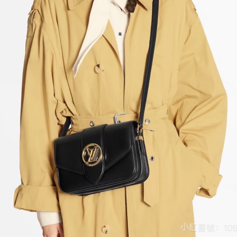 Louis Vuitton路易威登PONT9郵差包黑色20年B0096-7