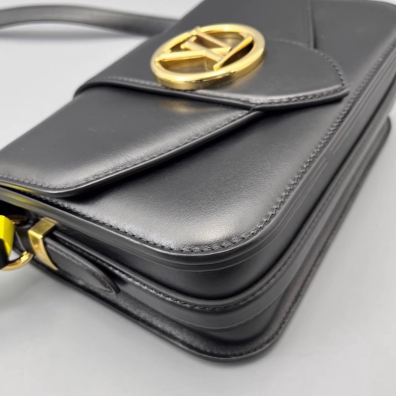 Louis Vuitton路易威登PONT9郵差包黑色20年B0096-14