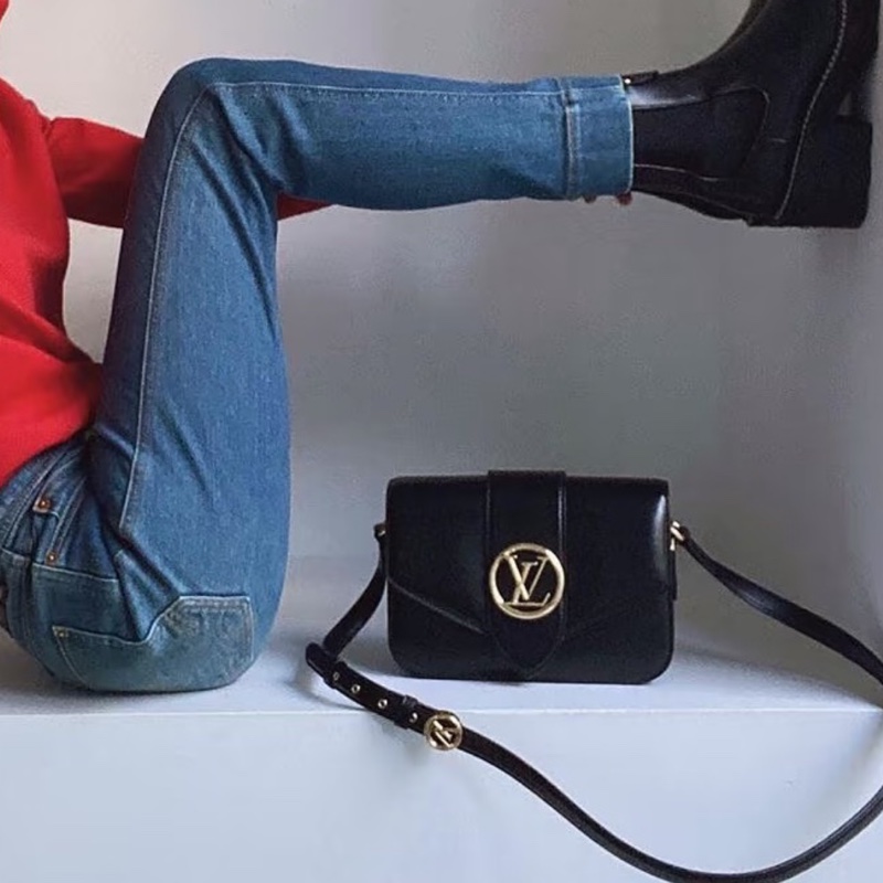 Louis Vuitton路易威登PONT9郵差包黑色20年B0096-26