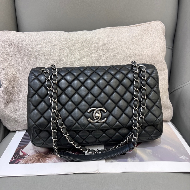 Chanel香奈兒黑銀泡芙cf單肩腋下包-0