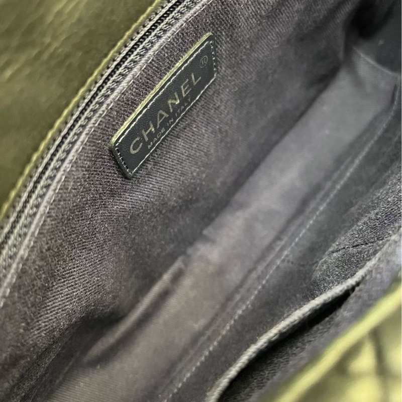 Chanel香奈兒黑銀泡芙cf單肩腋下包-7
