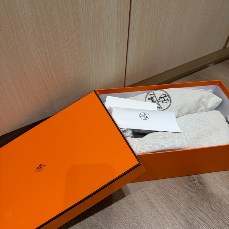 全新未使用 男款  HERMÈS 愛馬仕 休閒鞋-11